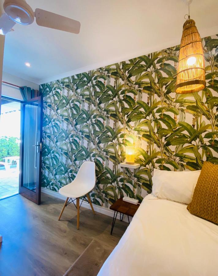 Dolphin Circle Bed And Breakfast Plettenberg Bay Exterior photo