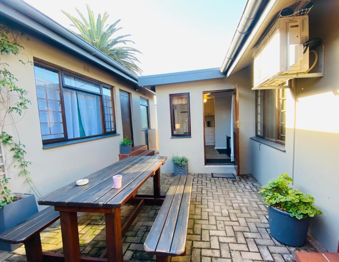 Dolphin Circle Bed And Breakfast Plettenberg Bay Room photo