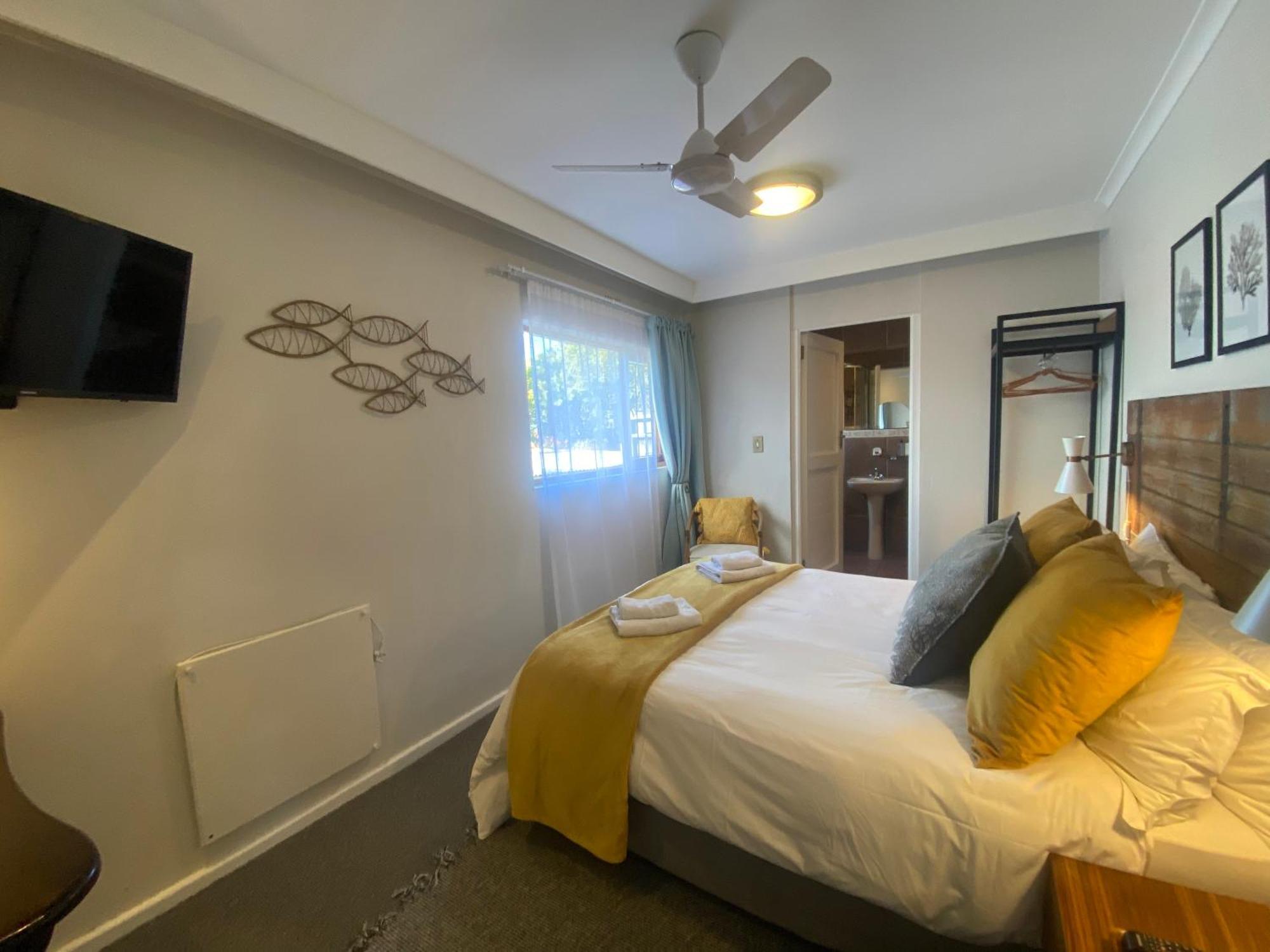 Dolphin Circle Bed And Breakfast Plettenberg Bay Room photo