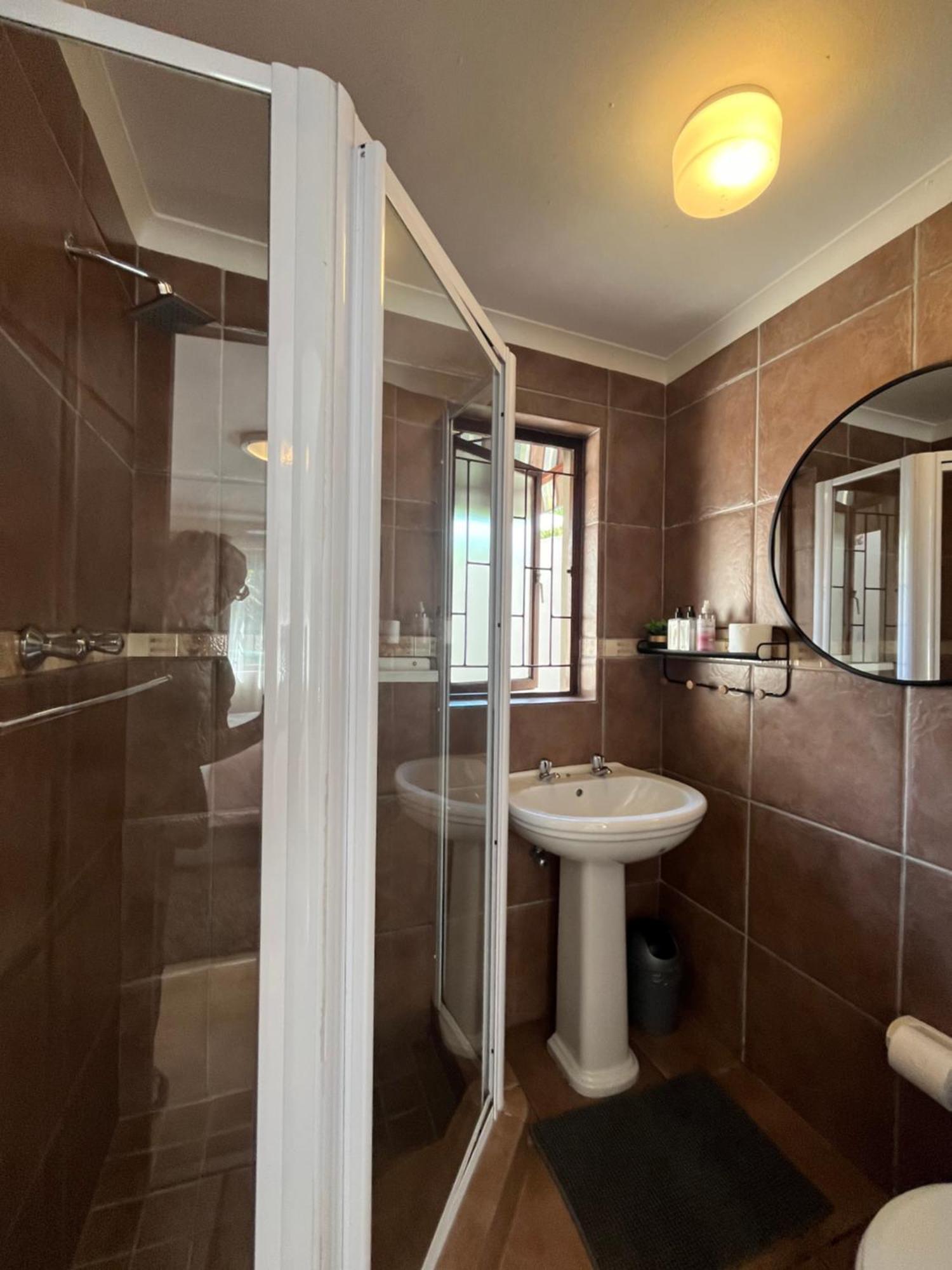 Dolphin Circle Bed And Breakfast Plettenberg Bay Room photo