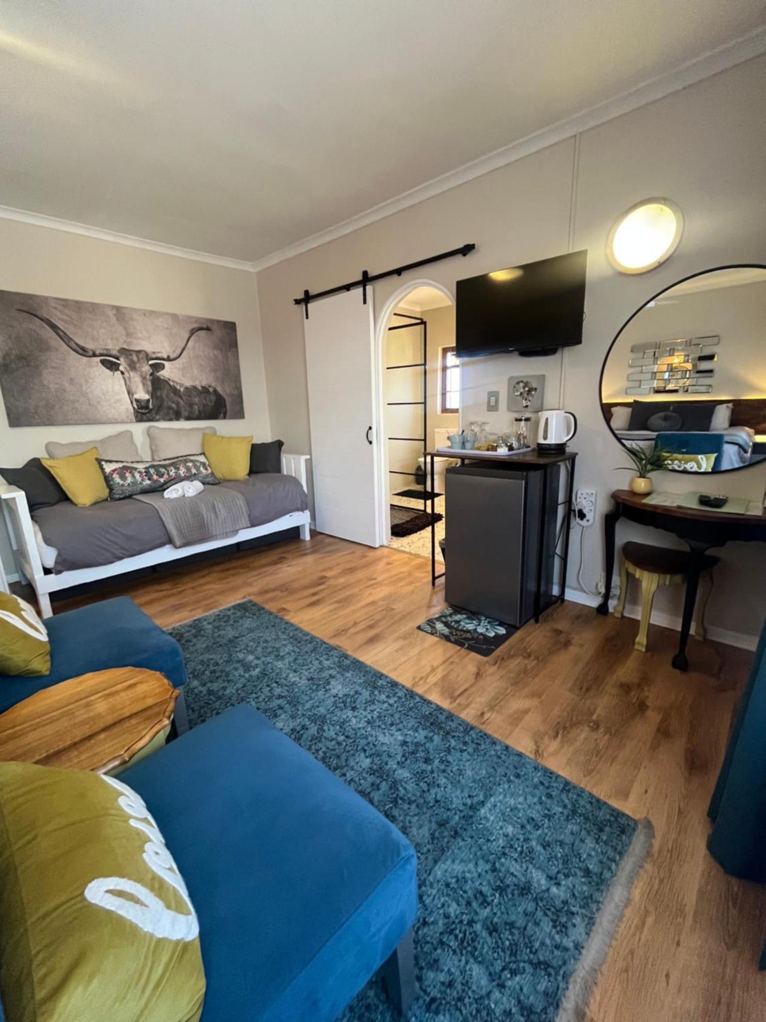 Dolphin Circle Bed And Breakfast Plettenberg Bay Exterior photo