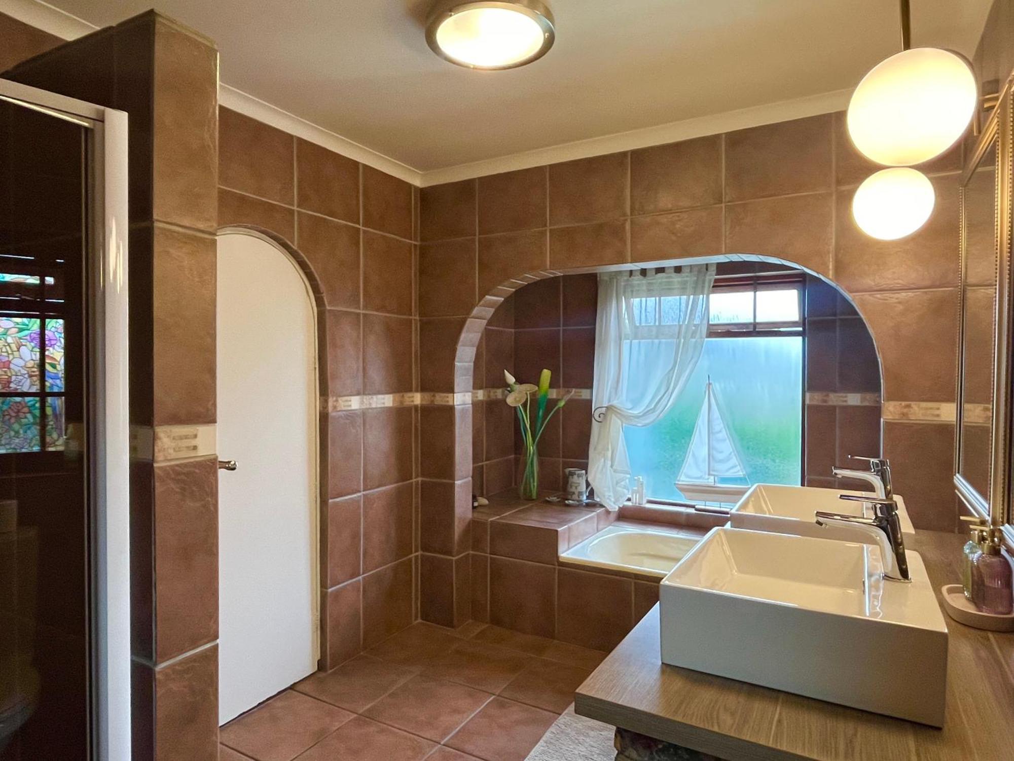 Dolphin Circle Bed And Breakfast Plettenberg Bay Room photo