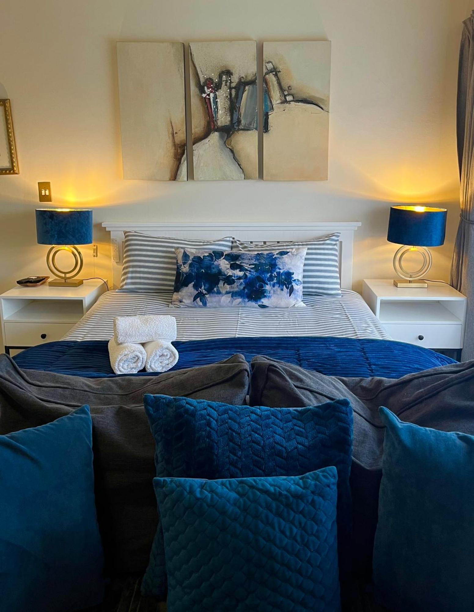 Dolphin Circle Bed And Breakfast Plettenberg Bay Exterior photo
